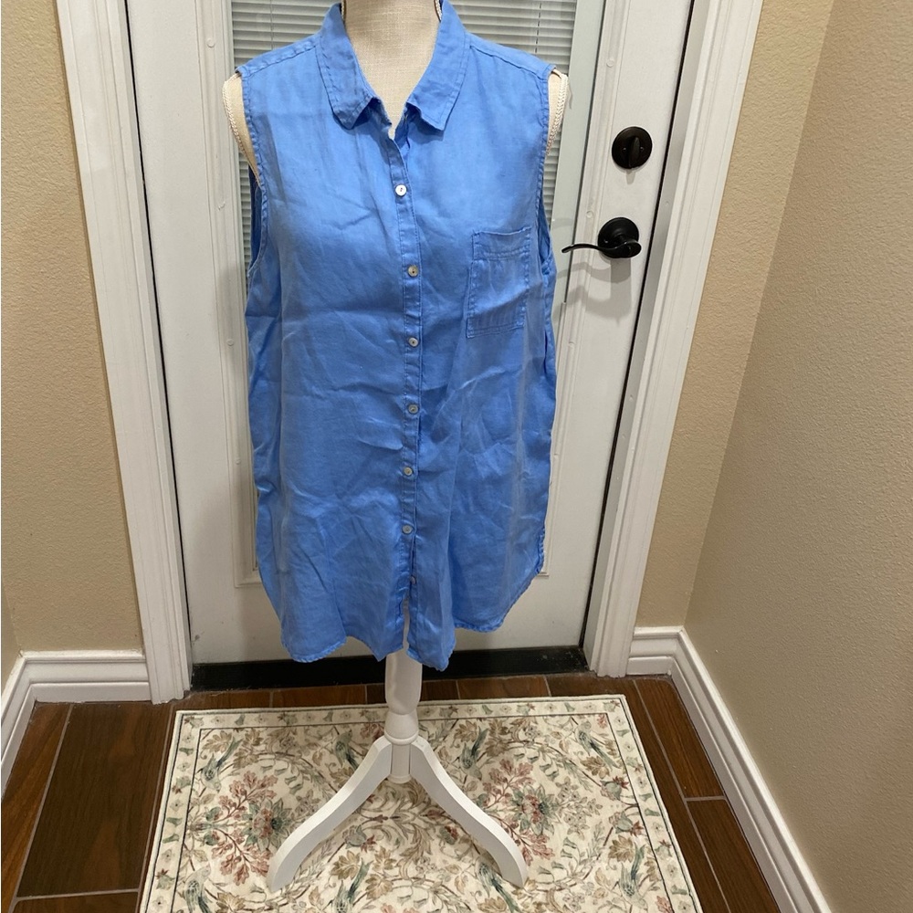 Sigrid Olsen Light Blue Sleeveless Button-Down Shirt